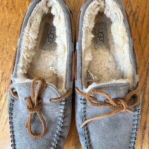 UGG Women’s Gray and Tan Suede Loafers